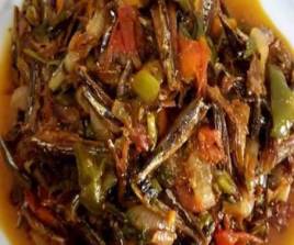 Ndakala à la sauce luba